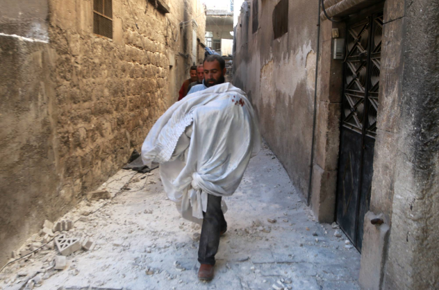 ميداني| 25 ضحية في أحياء حلب، والبراميل المتفجرة تعود لريف اللاذقية