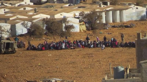وصول قافلة السّوريّين المُهجّرين من عرسال إلى الرحيبة وجيرود.