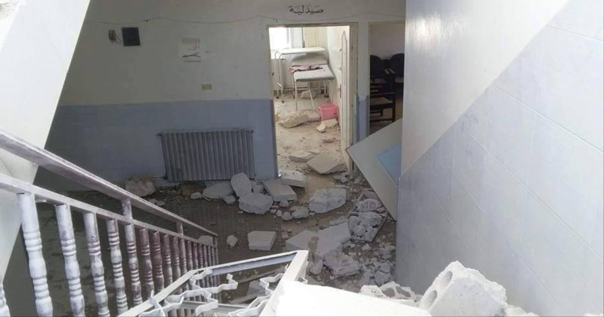 غارات روسية على مشفى في كفرزيتا..و مقتل مدير تربية حمص الحرة بقصف على تلبيسة.