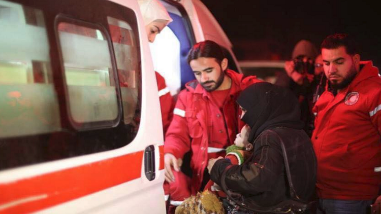 الصليب الأحمر يؤكد البدء بإجلاء مرضى غوطة دمشق الشرقية
