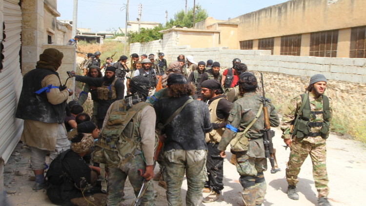 أنباء عن تشكيل غرفة عمليات عسكرية لإيقاف زحف النظام صوب إدلب
