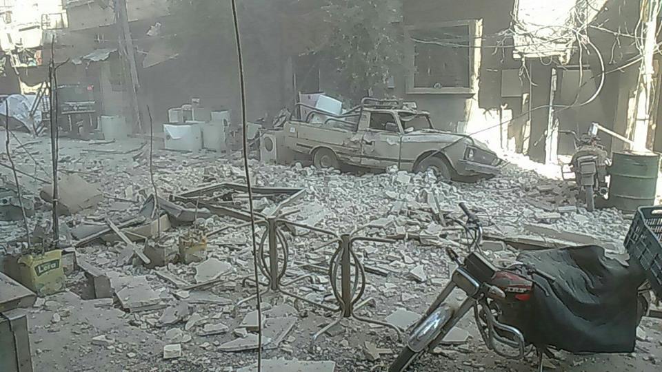 قصف مستمر في الغوطة الشرقية..وقتلى للنظام على جبهات عدة