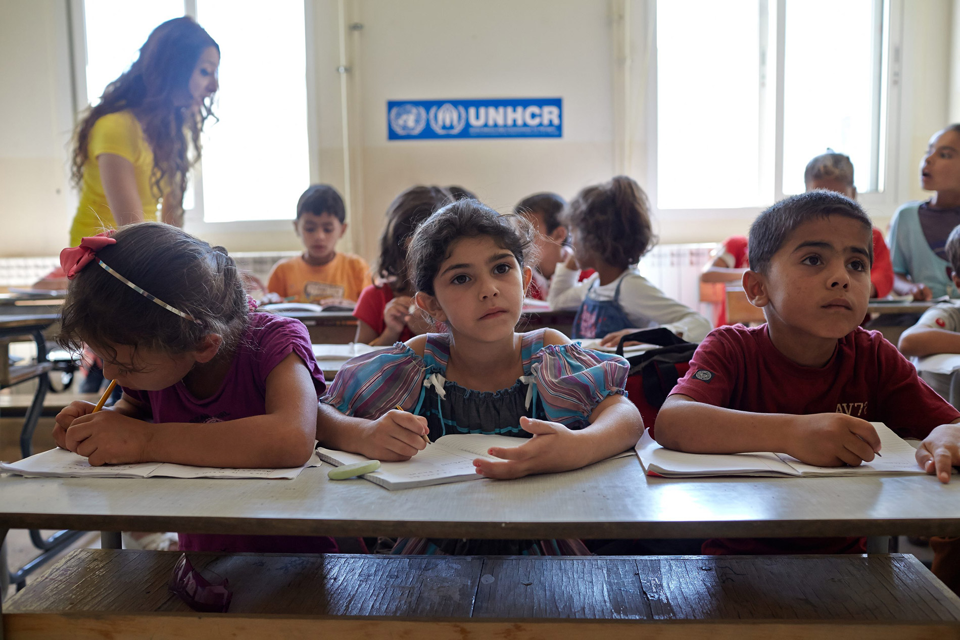 مفوّضية اللاجئين تحذّر من ظاهرة تسرّب الفتيات اللاجئات من التعليم