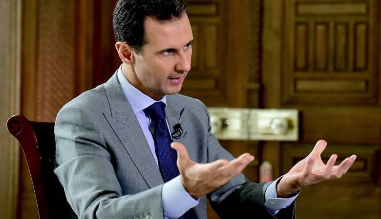 بشار الأسد ينفي شنّ عمليّة عسكريّة في إدلب… وقوّاته تواصل قصفها لمناطق متفرّقة في المحافظة